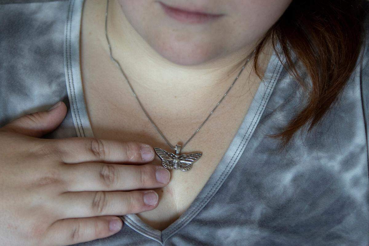 Alexis keeps Onyxx’s ashes in a butterfly-shaped necklace and has a tattoo of his handprint. After Onyxx died in February, Alexis didn’t hear from the county coroner responsible for investigating the baby’s cause of death. The coroner reached out to her for the first time in October, prompted by a reporter’s inquiry into his handling of the case. “It’s hard to just feel like my son wasn’t given the proper attention that he should have gotten,” she told ProPublica.