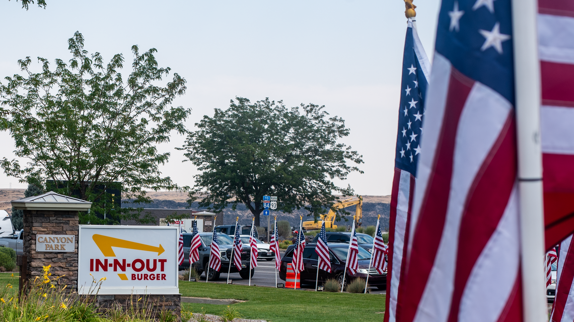 5 minutes in Twin Falls: Witnesses detail the timeline of In-N-Out Burger shooting