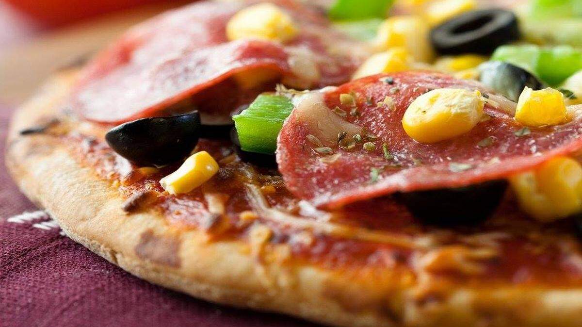Franchise owner Duane Paris says he was attracted to Firenza Pizza because of its "really high-quality toppings."