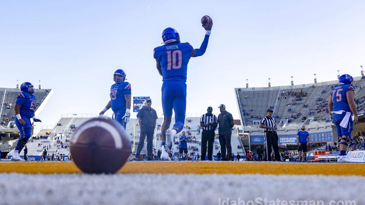 Boise State quarterback Taylen Green throws a warmup pass before the Broncos’ 35-13 win over San Diego State.