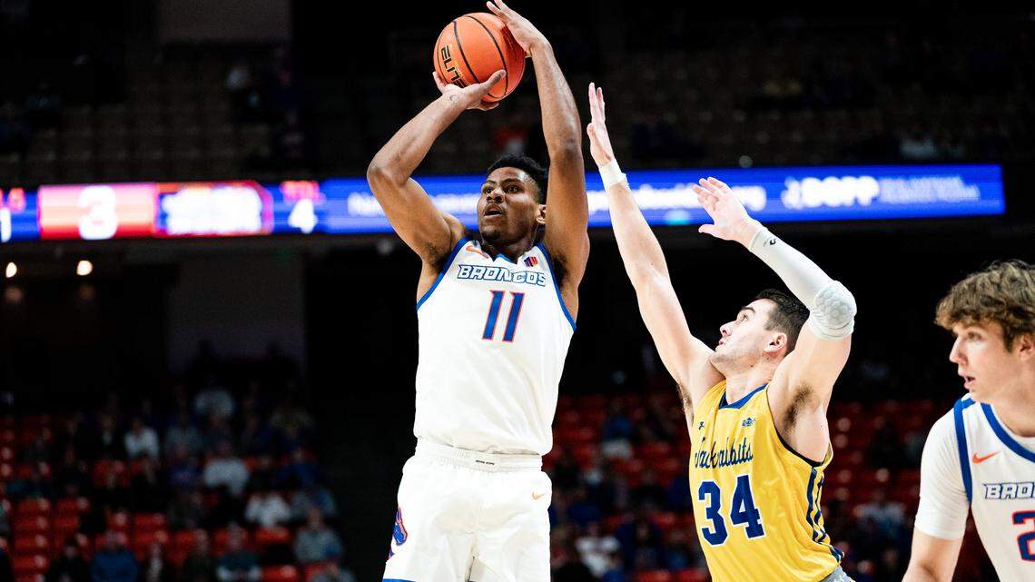 Chibuzo Agbo fouled out in his Boise State debut. The Broncos lost 68-66 to South Dakota State on Wednesday at ExtraMile Arena.