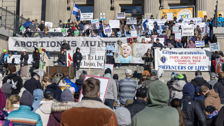 Idaho cafe thrust into spotlight after confrontation with anti-abortion activists