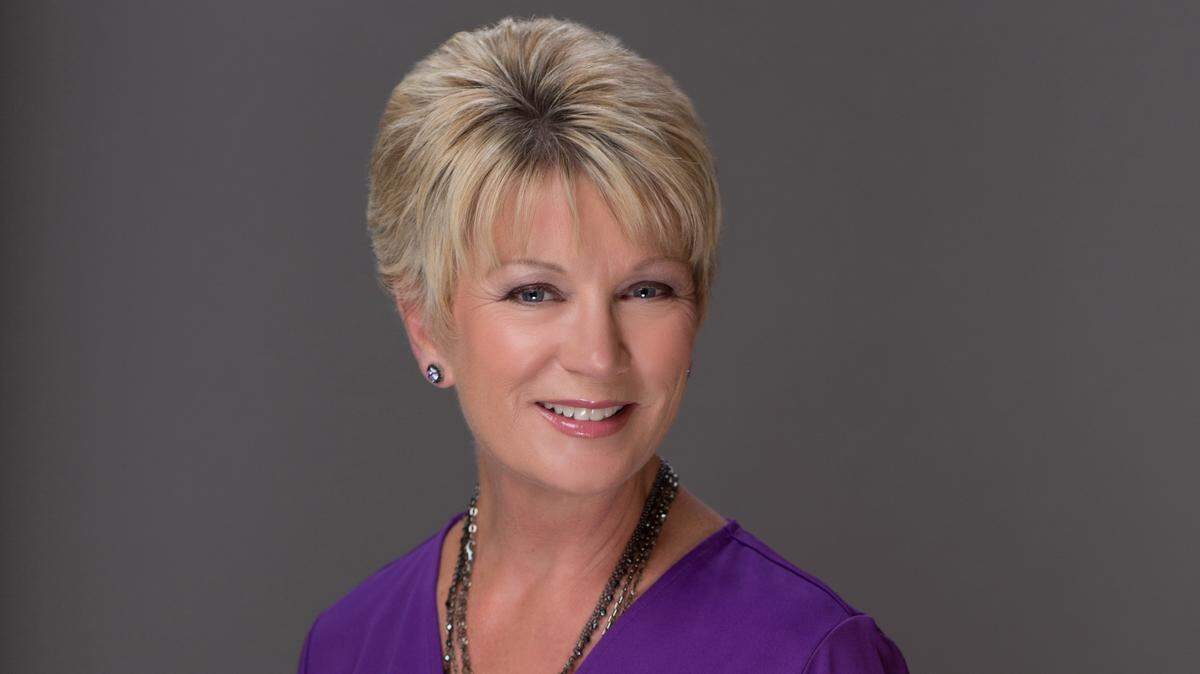 Dee Sarton