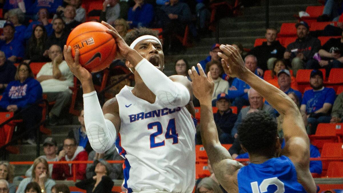 Abu Kigab scored six points in Boise State’s 74-57 win over Air Force in a Mountain West game on Feb. 11, 2020, at ExtraMile Arena. The Broncos host the Falcons in a two-game series this week.