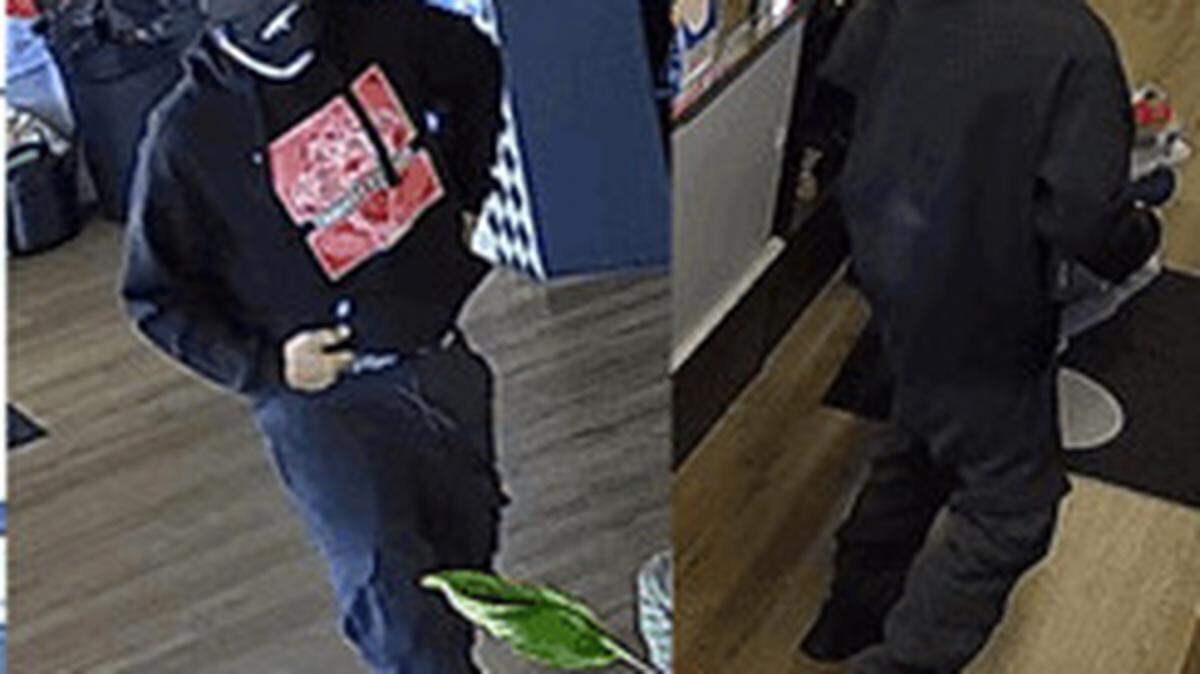 The suspect wore a mask during the attempted robbery.