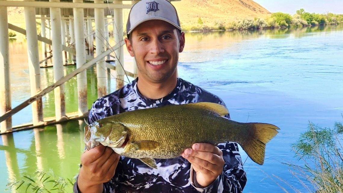 Learn how to land largemouth and smallmouth bass with Jordan Rodriguez’s bass fishing class.
