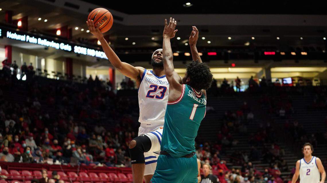 Naje Smith played a career-high 26 minutes and scored 14 points to help Boise State defeat New Mexico 71-63 on Saturday at The Pit in Albuquerque, New Mexico.