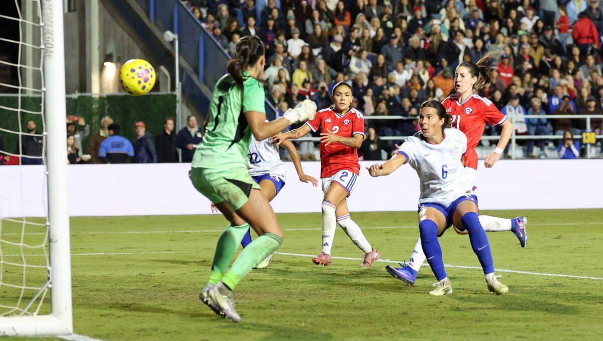 SANTA BARBARA, CALIFORNIA - JANUARY 27: Emily Sams #6 of United States of America scores a goal against goalkeeper Ryann Torrero #1 of Chile during the first half of an international friendly soccer match at Harder Stadium on January 27, 2026 in Santa Barbara, California. (Photo by Kevork Djansezian/Getty Images)