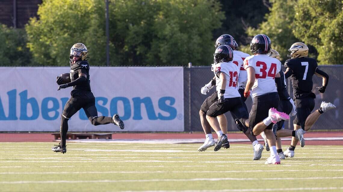 ‘We showed we’re back.’ Former football power Capital explodes, takes down Boise