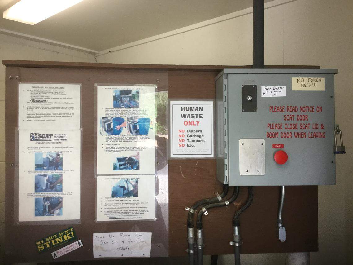 The SCAT machine at Gem Stop Chevron included extensive instructions.