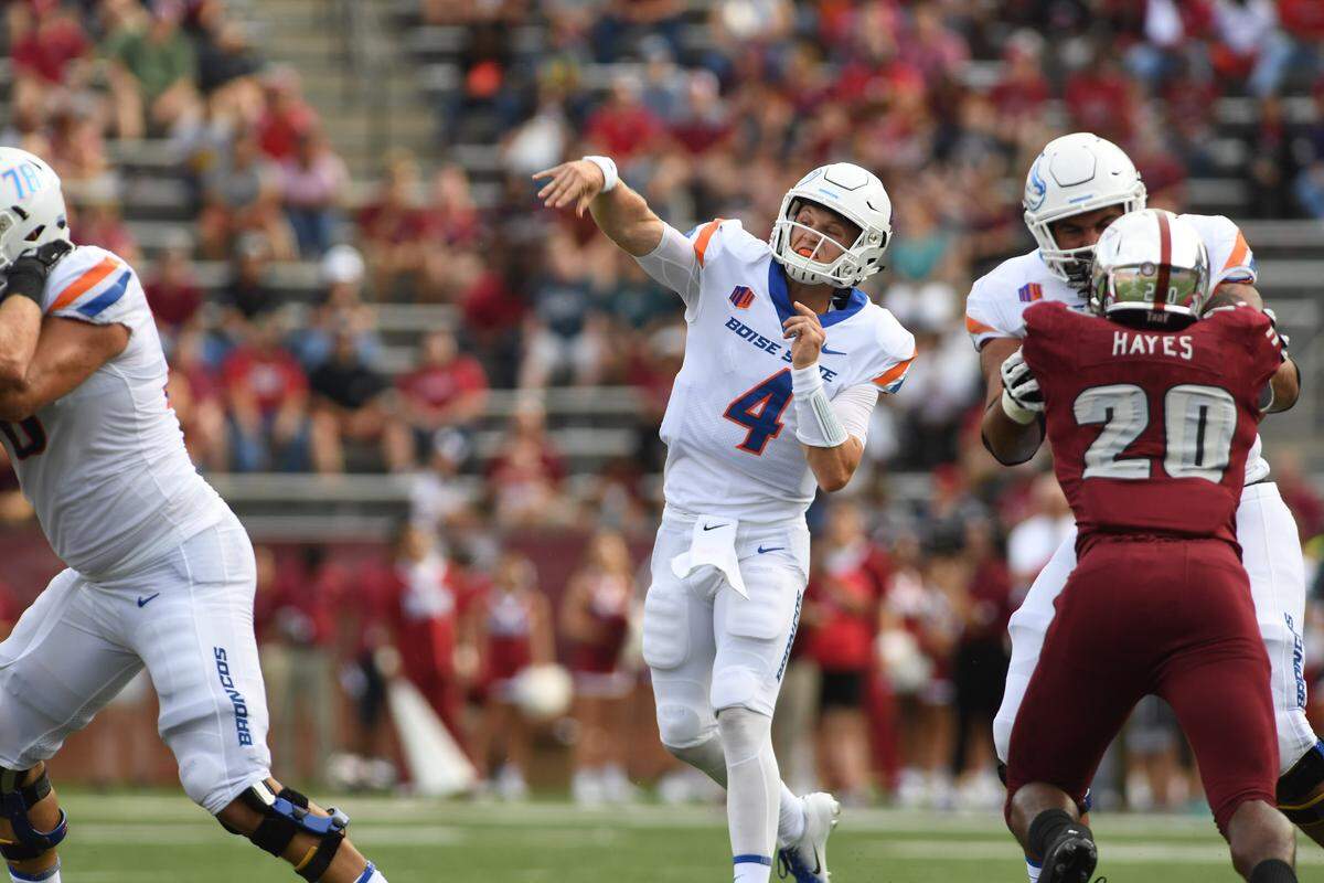 Boise State senior quarterback Brett Rypien threw four first-half touchdowns Saturday at Troy.