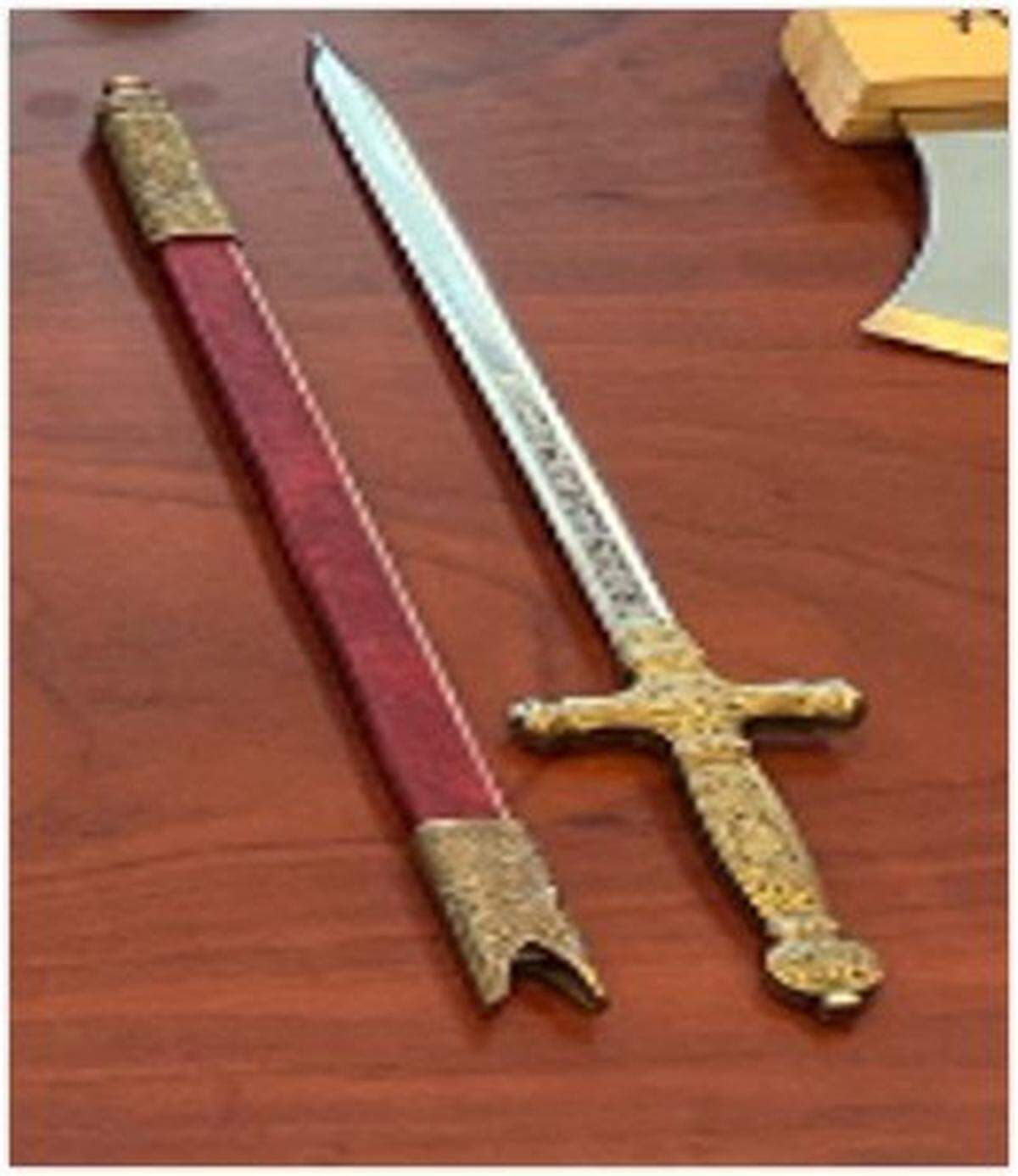 The double-edged letter opener confiscated by the TSA in Idaho in 2023.