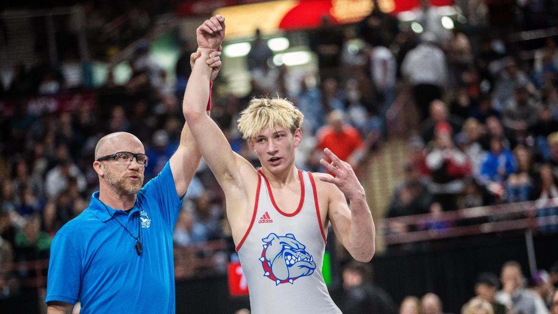Carson Exferd of Nampa becomes the first three-time state champ in program history after winning the 5A 132-pound title Saturday.