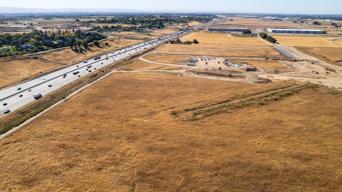 No traffic study. School-crowding worries. Meridian OKs another big Ten Mile development