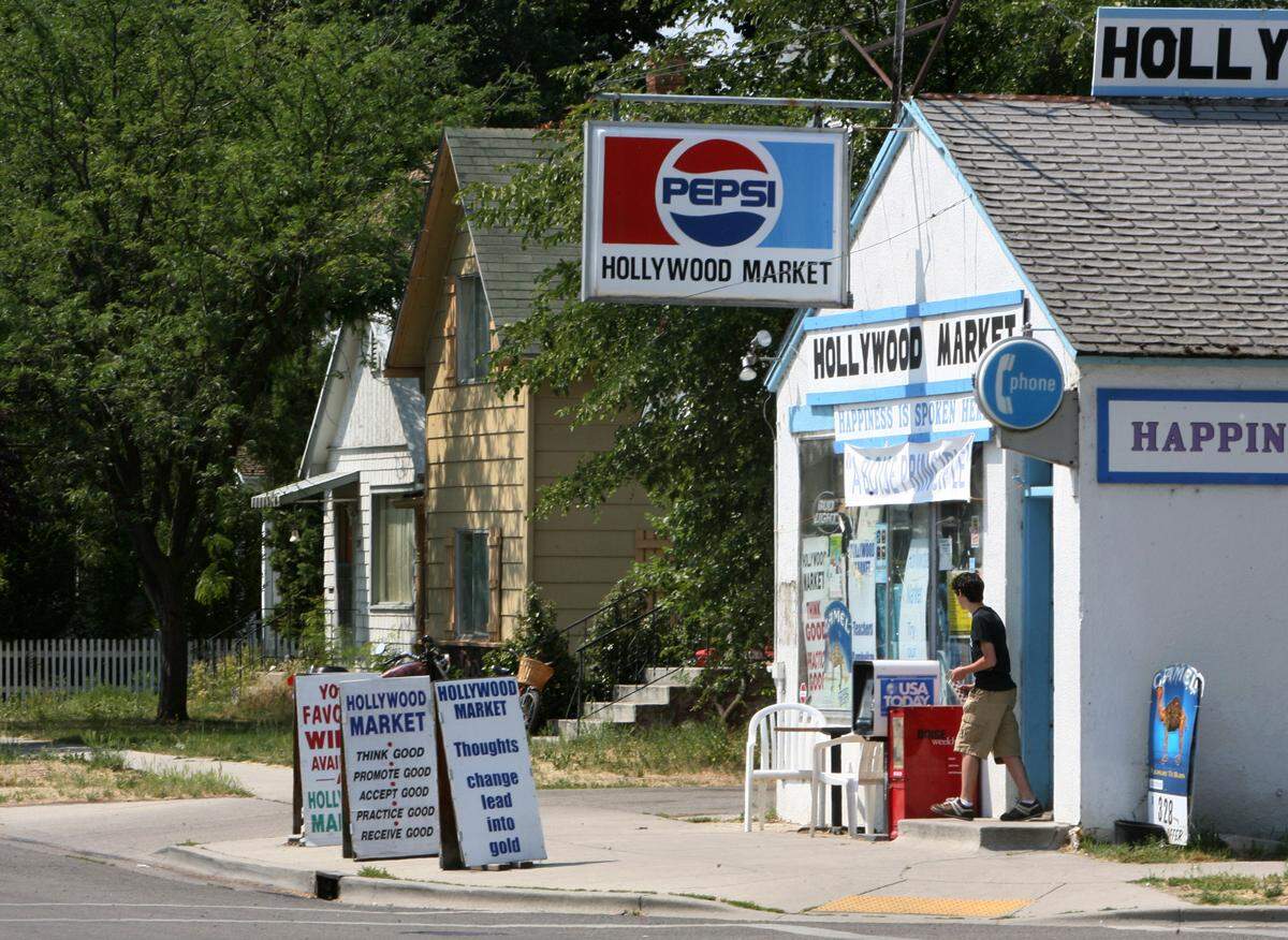 A neighborhood market, called Hollywood Market, sold groceries on 8th Street and Resseguie in Boise’s North End until it closed in 2008. In decades past, the city’s historic North End had many such stores.