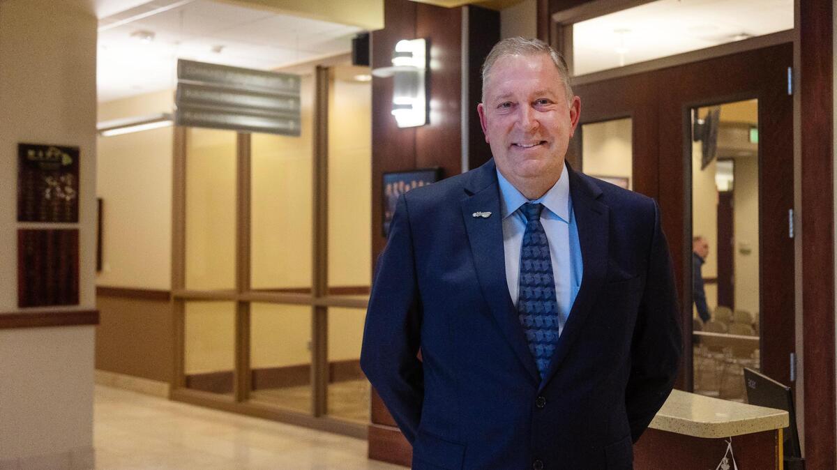 John Overton spent a lifetime serving the city of Meridian, said Mayor Robert Simison during Overton’s swearing in as City Councilmember. That is what stood out to Simison in his application, he said.