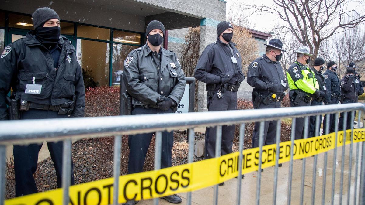 To accommodate protesters as well as to allow the meeting to proceed safely, Boise Police fenced off an area in front of Central District Health and in the parking lot.