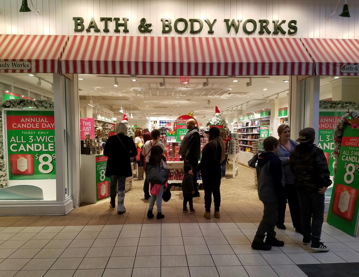 Shoppers crowded Bath & Body Works in the Karcher Mall on a Saturday a few weeks before Christmas. The store that sells shampoo and body lotions was the busiest of the stores inside the mall.