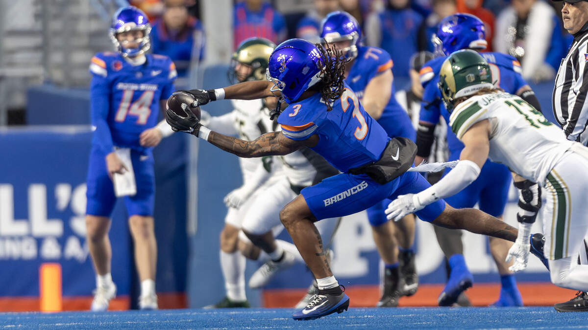 Boise State wide receiver Latrell Caples catches a pass for a first down from quarterback Max Cutforth in the win over Colorado State.