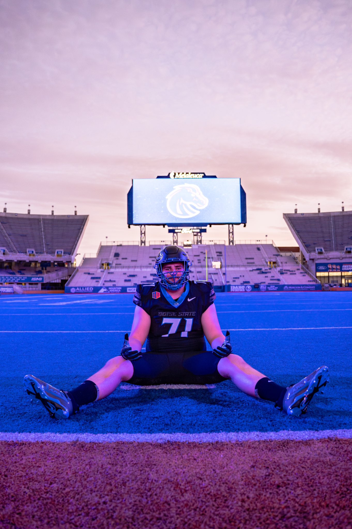 Daniil Starykh committed to Boise State just three days after the Broncos defeated Utah State 62-30, which he was in attendance for.