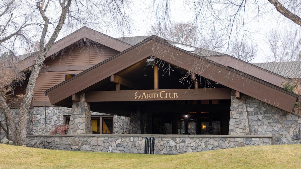 The Arid Club is an exclusive, membership-only lounge for business, political and social leaders. Who makes up those ranks has been changing, said Elizabeth Langley, the club’s board president.