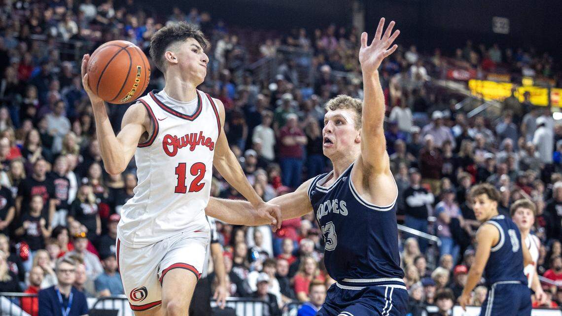 Same matchup, different result. Lake City upsets Owyhee for 6A state title