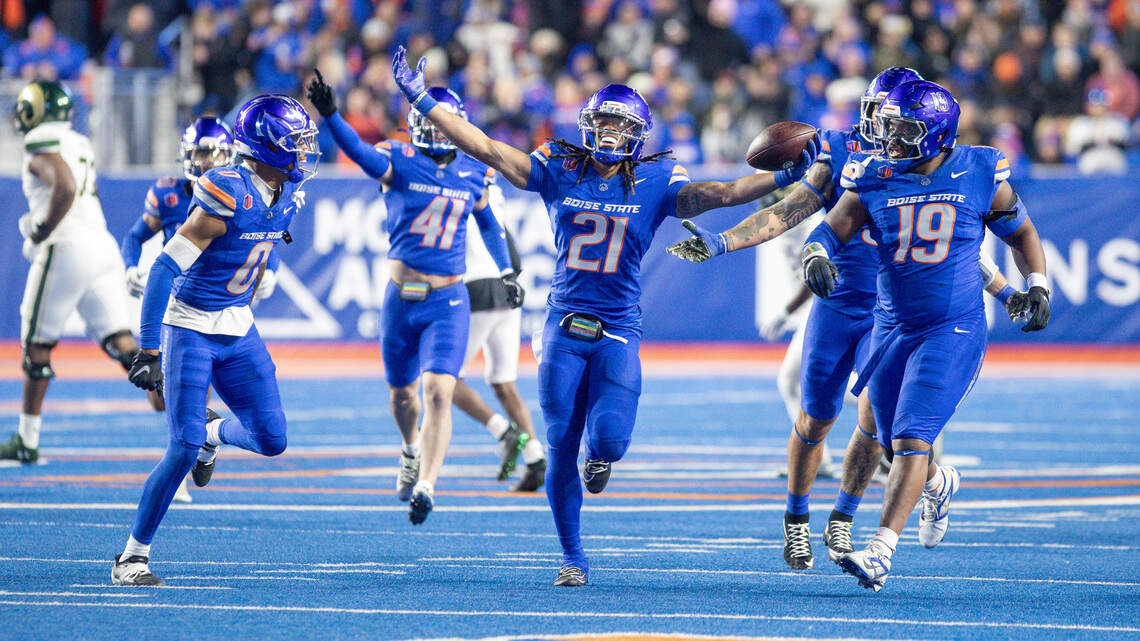 Career firsts, career highs: Boise State seniors have big games on their night
