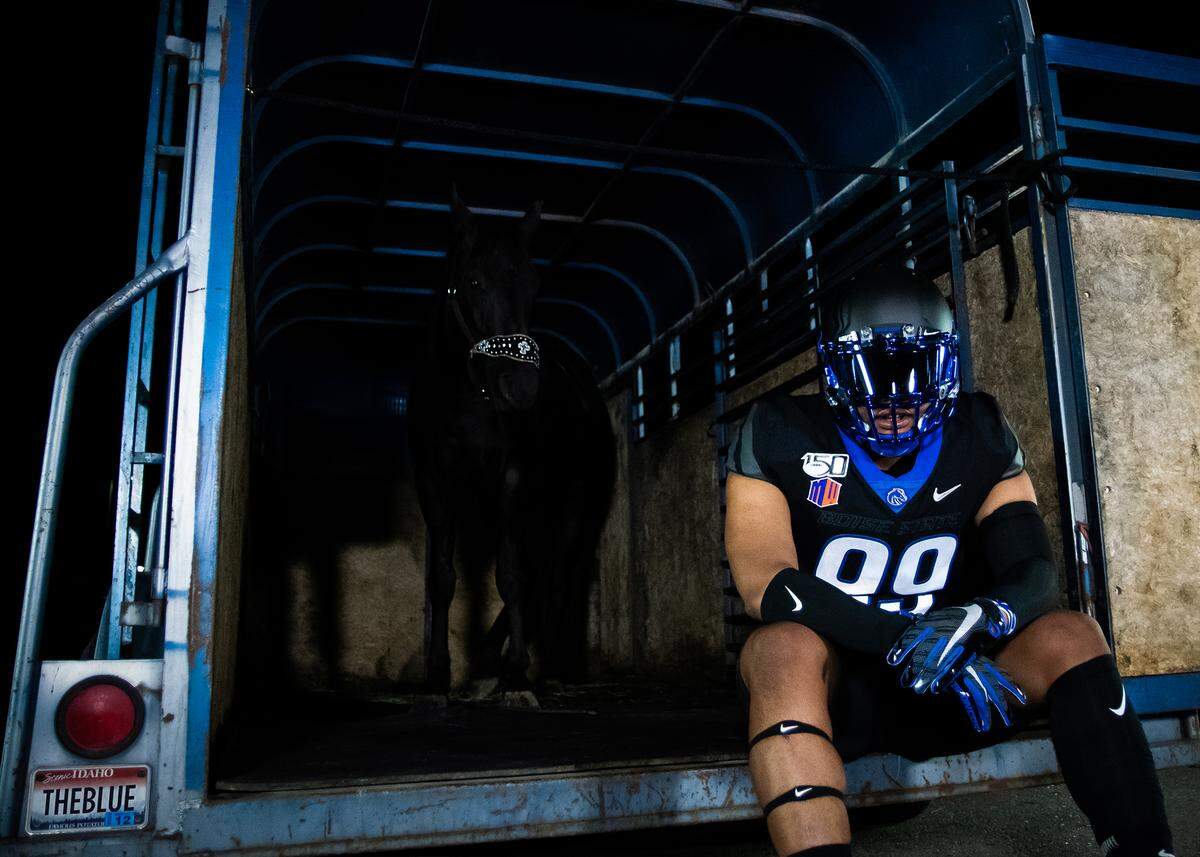 The Boise State football team will play in new all-black uniforms this fall. The new threads will debut Sept. 20 against Air Force.