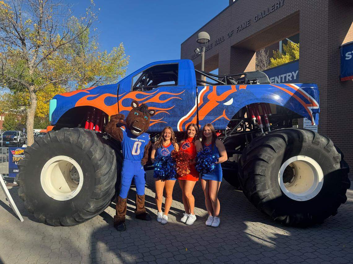 Fans will have the opportunity to submit names for the new Boise State-themed Hot Wheels monster truck.
