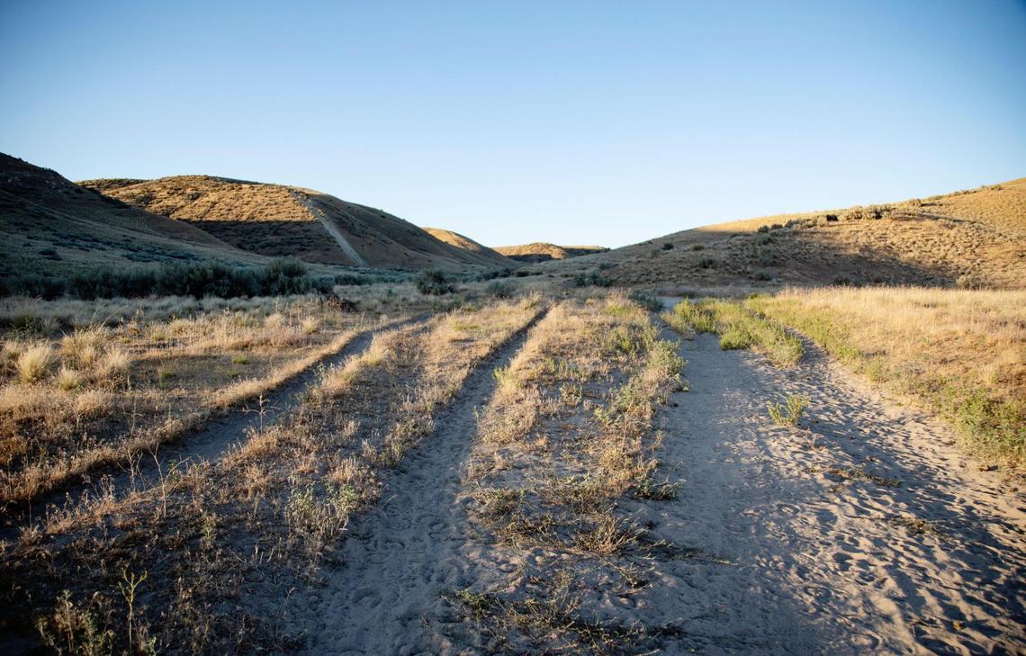 The seven-person committee was made up of Eagle residents, many of whom live near the BLM land, who use the land for walking, hiking and target shooting. The committee also brought in individuals who represented different user groups, such as equestrians, dog trainers and a target shooting organization.