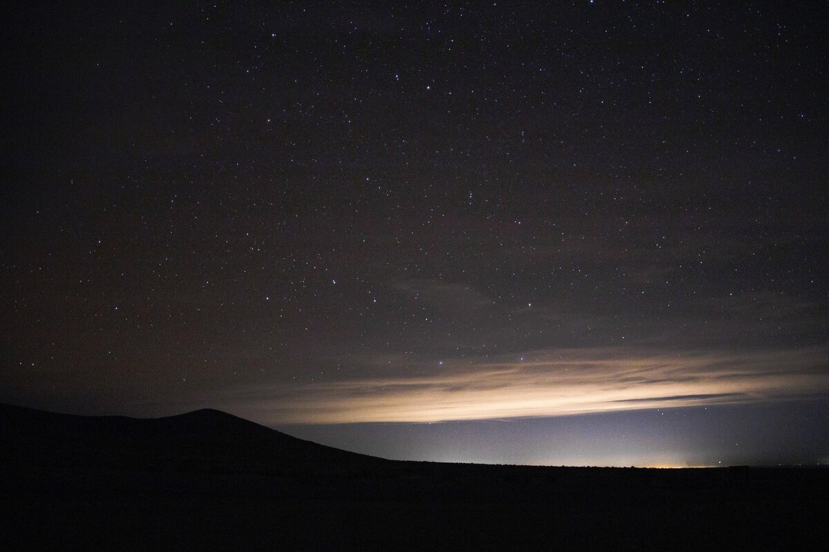 This photograph shows light noise looking north toward Boise from south of Bruneau.
