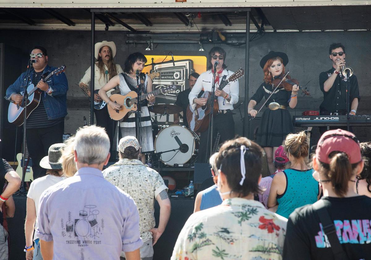 Festival goers watch Roselit Bone, a band from Portland, Oregon, play at Treefort Music Fest on Sept. 25, 2021.