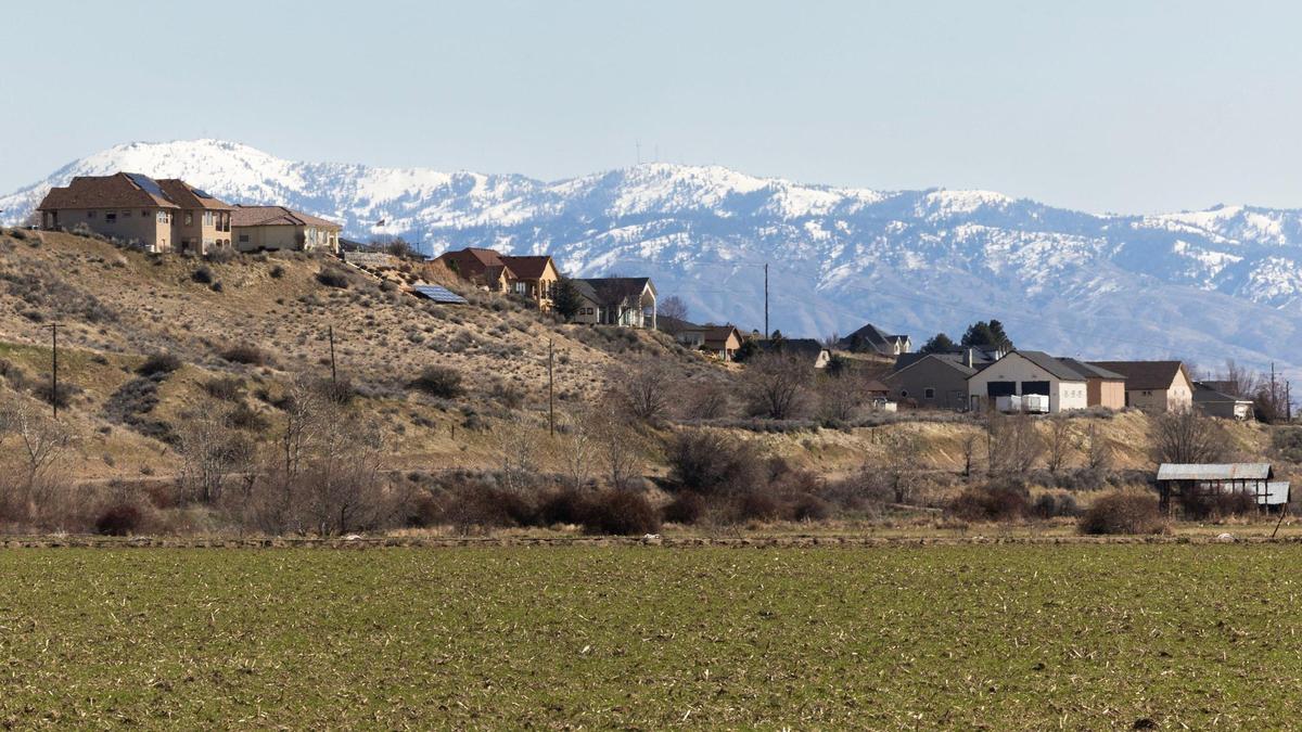 Luxury homes built in the hills west of downtown Star.