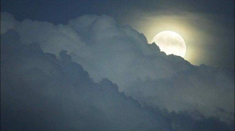 Harvest moon to light up sky above Boise soon. Here’s when to look up