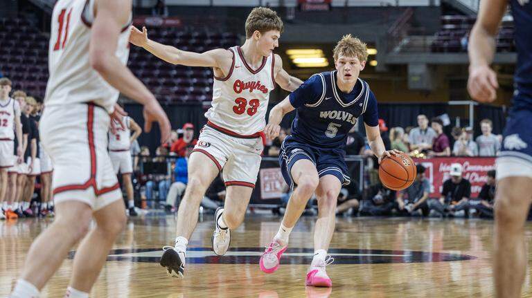 PHOTOS: 6A boys basketball championship Owyhee vs. Lake City