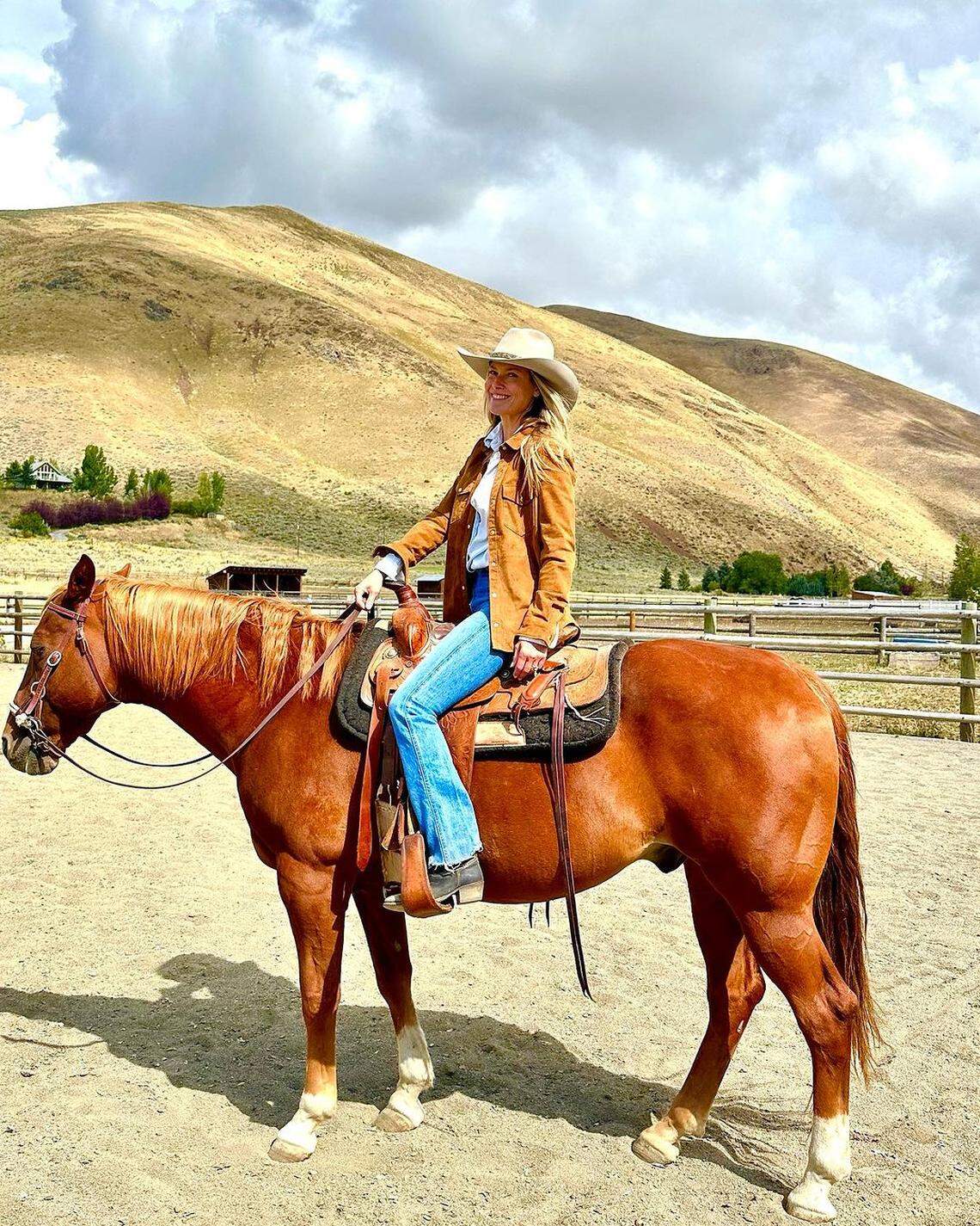 Ali Larter left the hectic Los Angeles lifestyle to saddle up in Sun Valley.