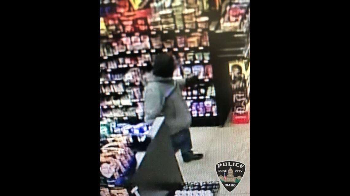 Boise police searching for Broadway robbery suspect | Idaho Statesman
