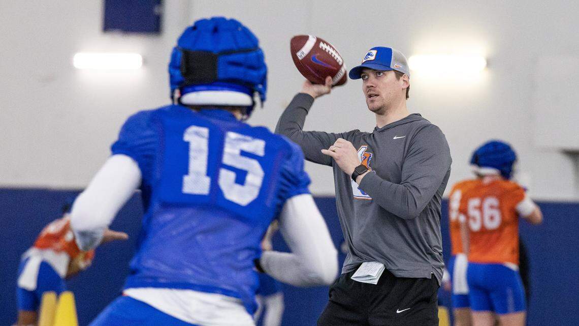 Forner Boise State wide receivers coach Matt Miller worked with the team from 2020 through the 2025 season.