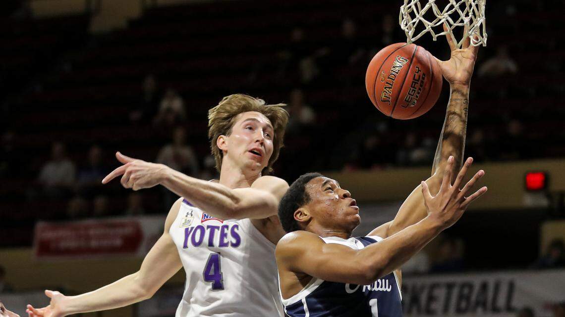 Back on top: College of Idaho basketball rolls to another national championship