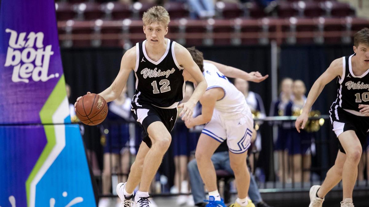 Middleton’s Tyler Medaris, the reigning 4A All-Idaho Player of the Year, leads the Vikings as they try to defend their league, district and state titles.