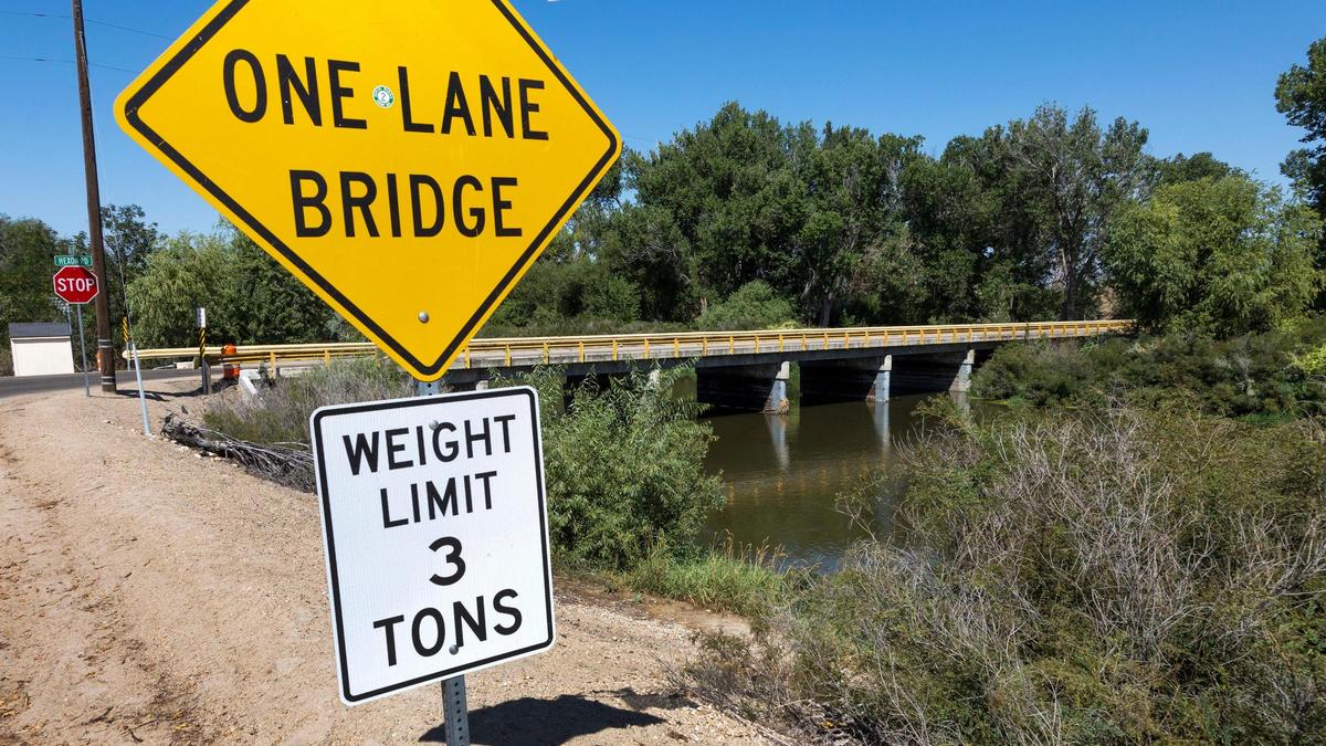 The Hexon Road bridge, which crosses the Boise River at Parma, is identified on a statewide list for replacement, but yet to be funded. The local bridge acts as a critical agriculture and trucking route, but is currently weight restricted and limited to one lane.