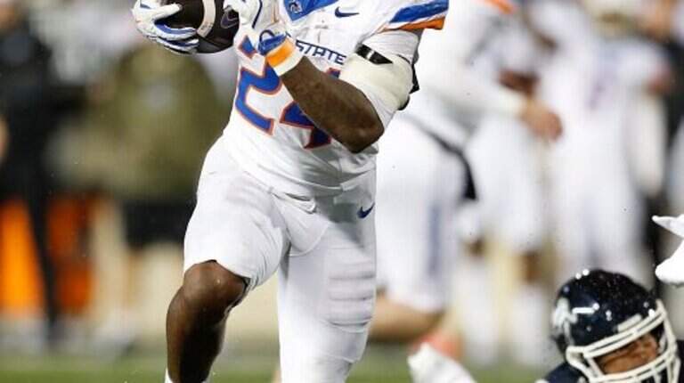 Boise State hosts Utah State in Pac-12 opener. Are the incoming Aggies a threat?