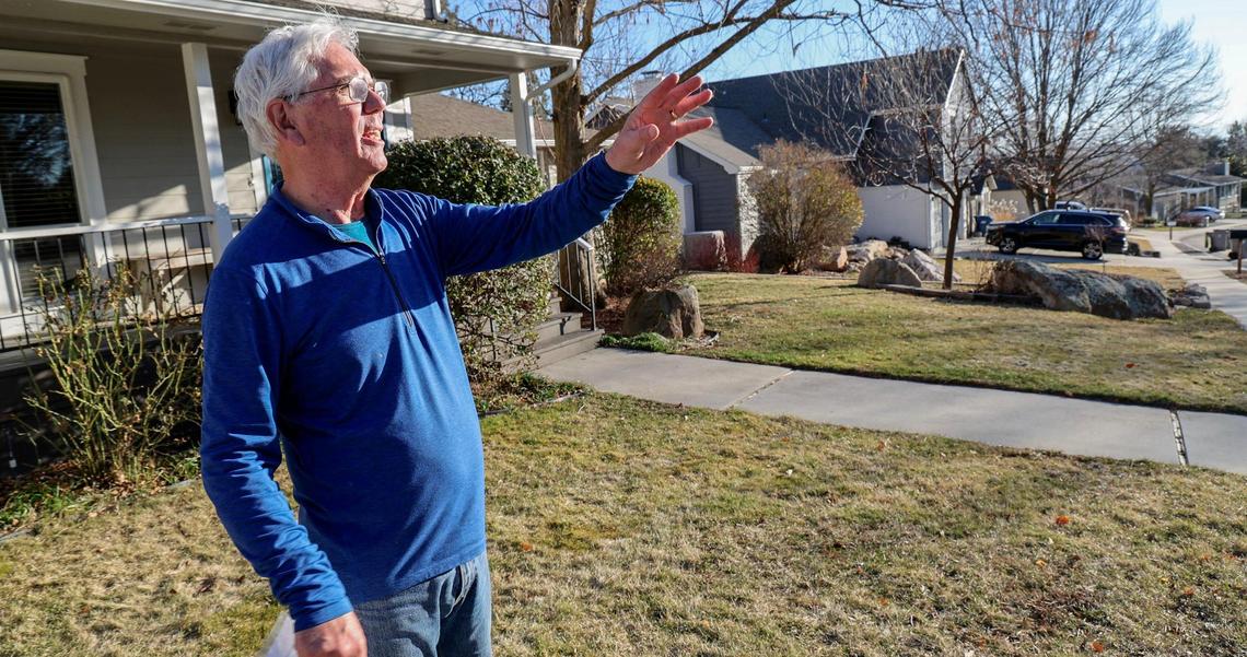Clark Fleege recalls seeing the glow of a recent wildfire on Table Rock above his Mesa home. Fleege volunteered to be a pod captain with Municipal Emergency Safety Actions, or MESA.