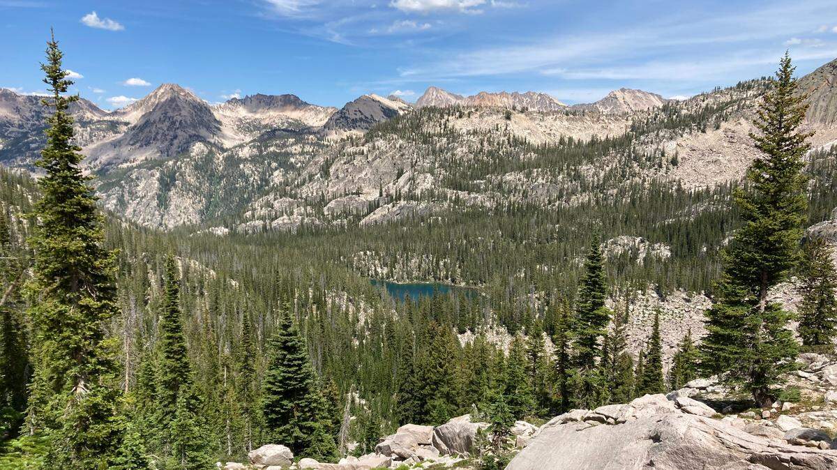 A Garden City man was mistaken for fugitive Travis Decker during a manhunt in Idaho’s Sawtooth National Forest. See how he resolved the confusion.