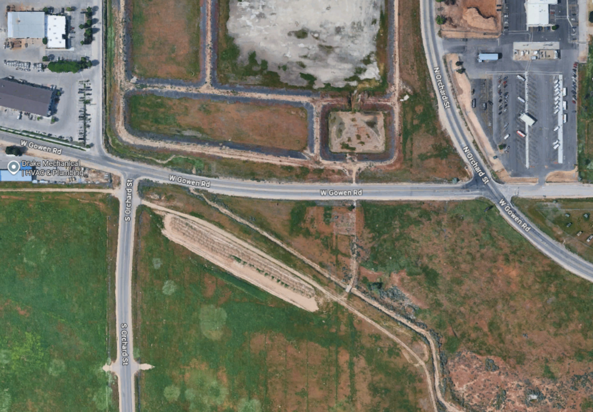 South Orchard Street, left, and North Orchard Street, right, don’t intersect cleanly around Gowen Road.