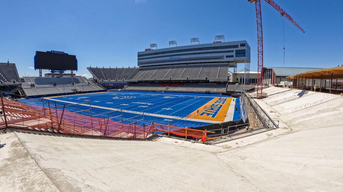 When completed, Boise State’s North End Zone will add 12 field level suites, 44 loge boxes, 148 ledge seats and 800 plus club seats.