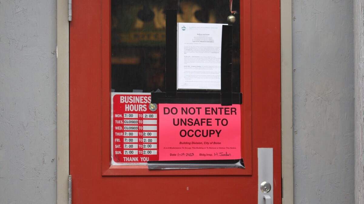 A notice posted to the door of Moon’s Kitchen in downtown Boise said “Do not enter. Unsafe to occupy.” The city’s Planning and Development Services department condemned the historic Union Block building, which Moon’s Kitchen and other businesses occupy, for structural safety concerns following an inspection on Thursday.
