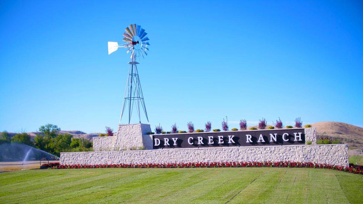 This monument announces the coming of Dry Creek Ranch, an 1,800-home project in the Foohills northeast of Eagle. The monument is at the corner of State Highway 55 and Brookside Lane three miles north of State Street. Boise Hunter Homes says it is within two months of laying foundations on the project’s 96-home first phase.