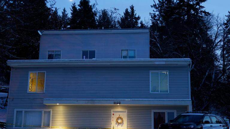 Inside the crime scene: Documents reveal info on house where U of I students were killed