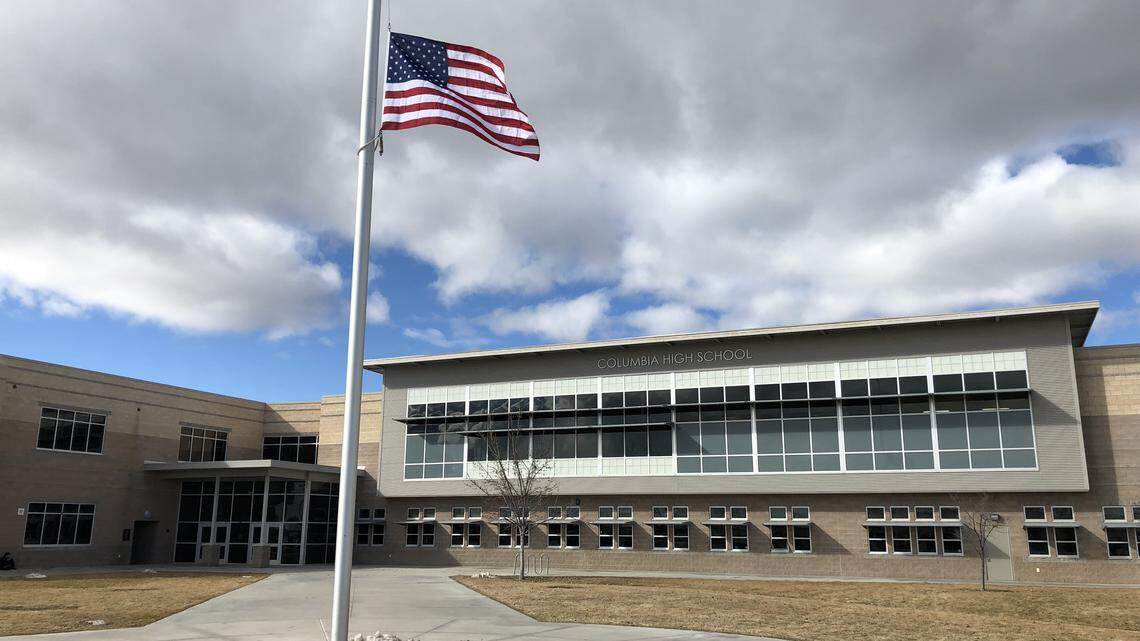 Hey, that’s my car! Idaho driver spots his own stolen car on freeway; police arrest three